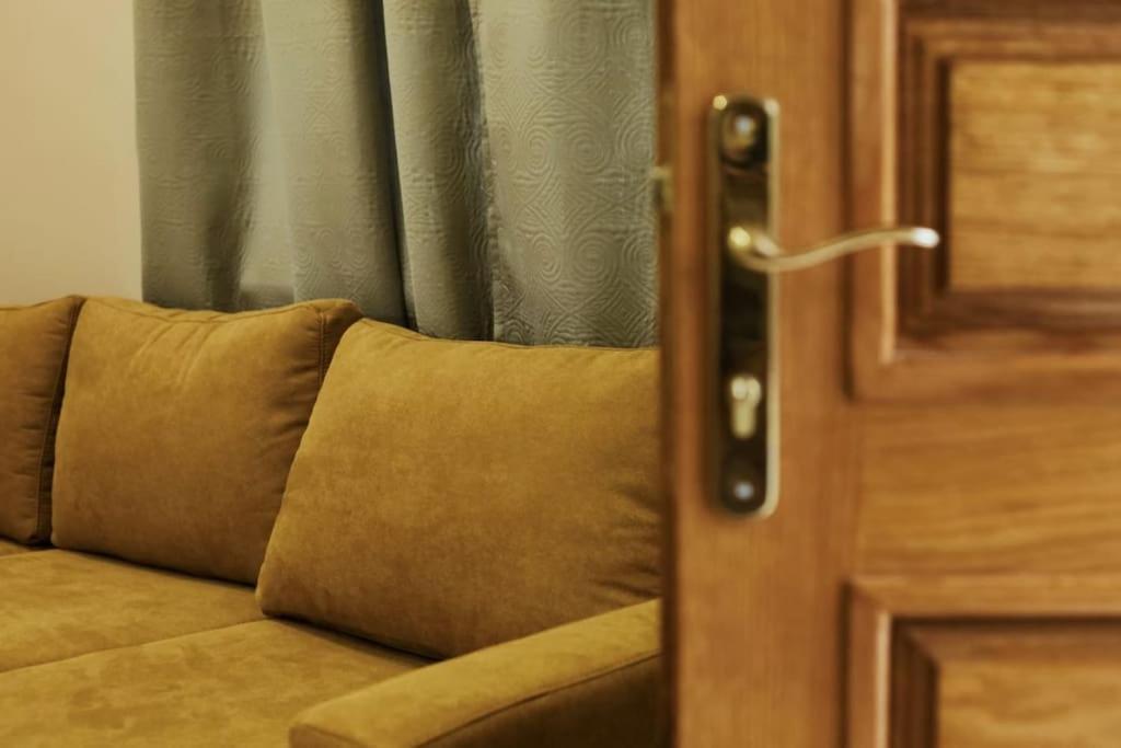 Grandpa House App.1 Apartment Tirana Exterior photo